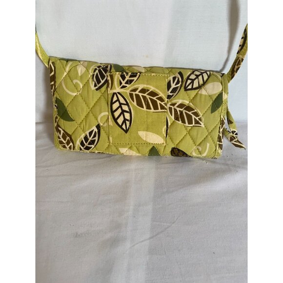 Maggi B Quilted Green & Brown Leaf Patter Quilted Tri-Fold Crossbody Wallet - Picture 7 of 8